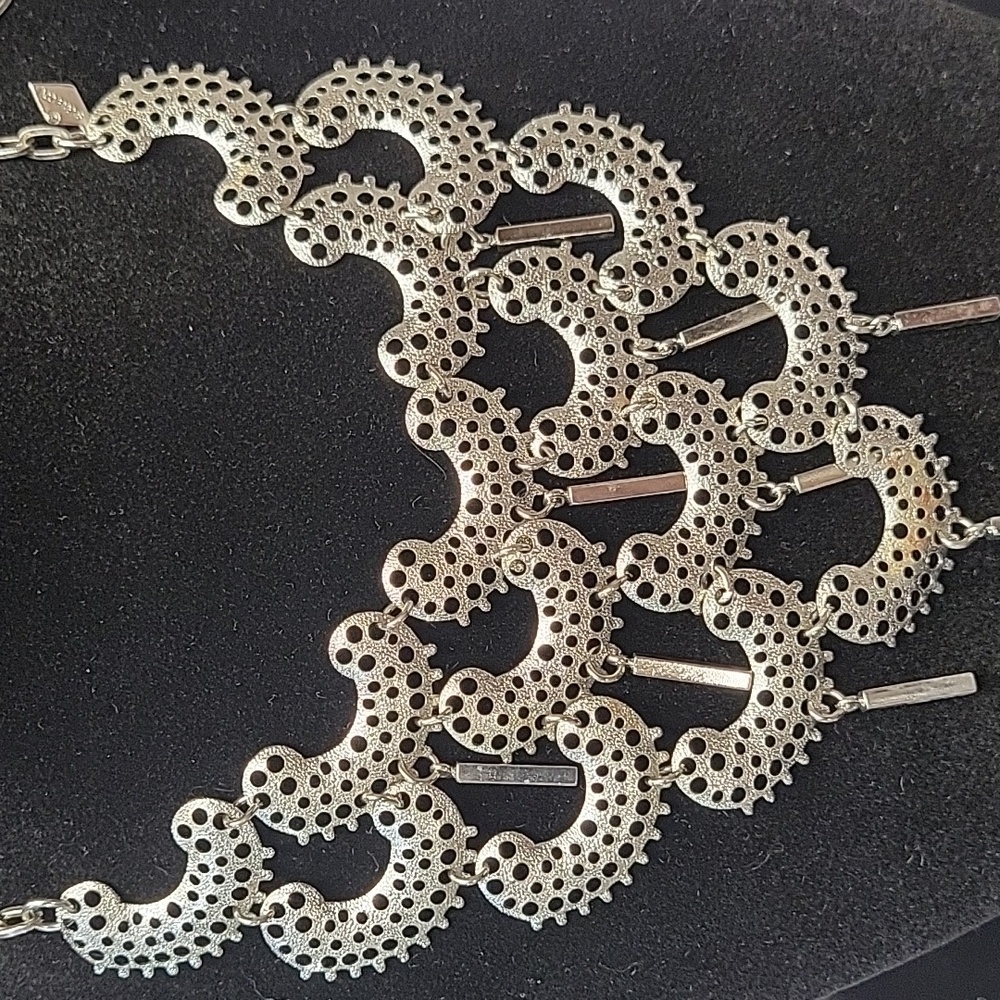 Sarah Coventry Charisma Silver Tone Bib Necklace